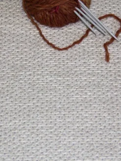 Aho 72 beige, kapea pellavakantti Ø 200 cm>VM-Carpet Sale
