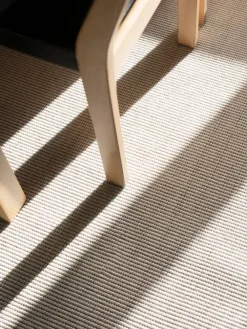 Esmeralda 71 valkoinen, Ø 200 cm, kantti 009 B>VM-Carpet Best