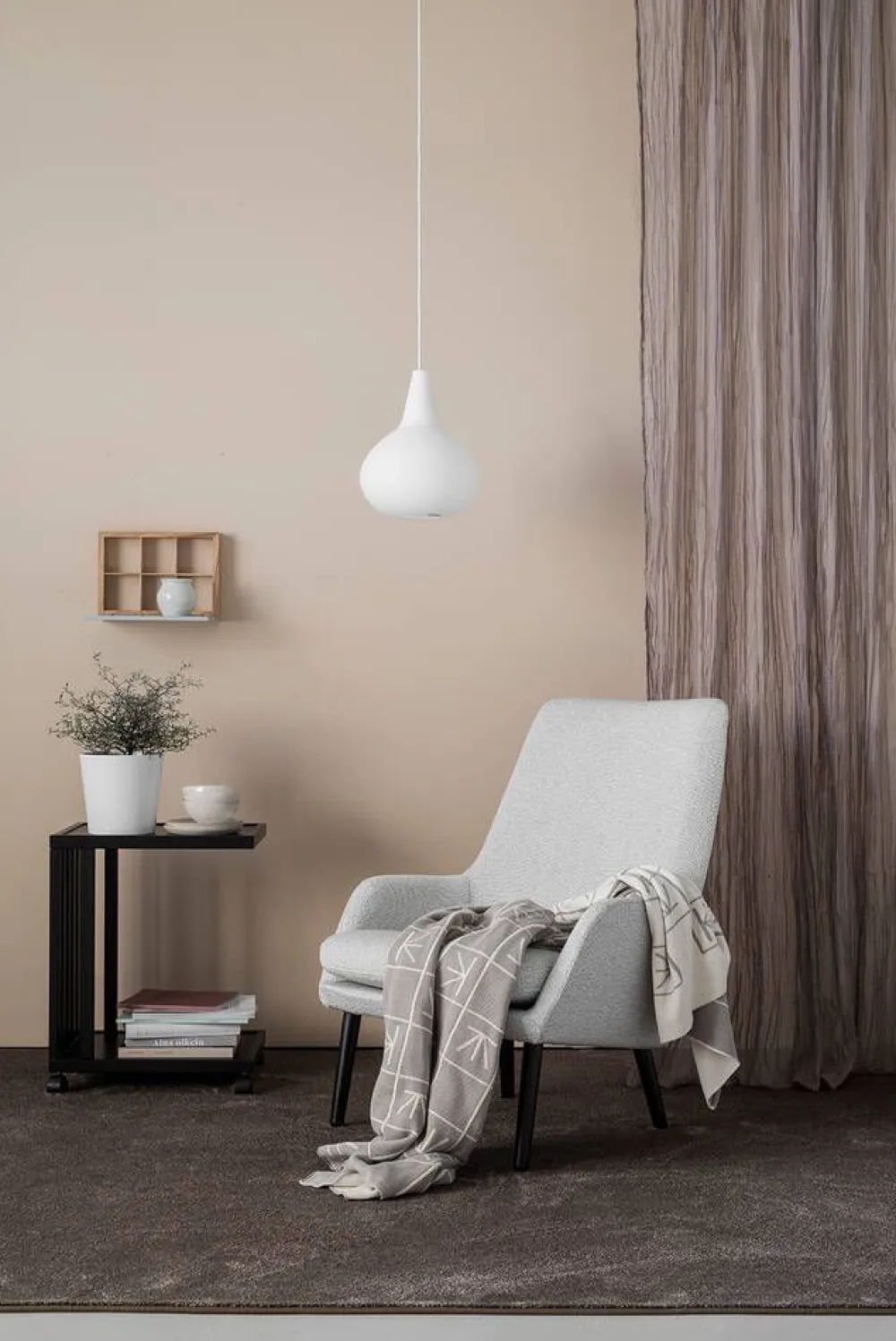 VM-Carpet Keskilattiamatot|Satine 280 ruskea, 160*230 cm, kantti 5951